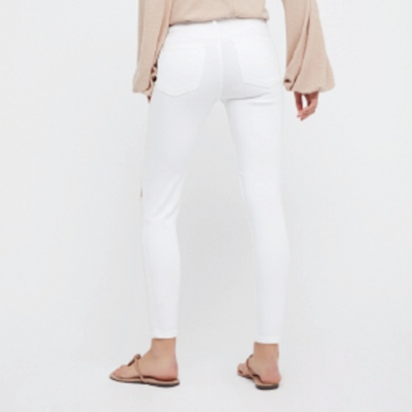 FREE PEOPLE Womens Size 25 White Jeans Skinny Leg distressed - Picture 2 of 13